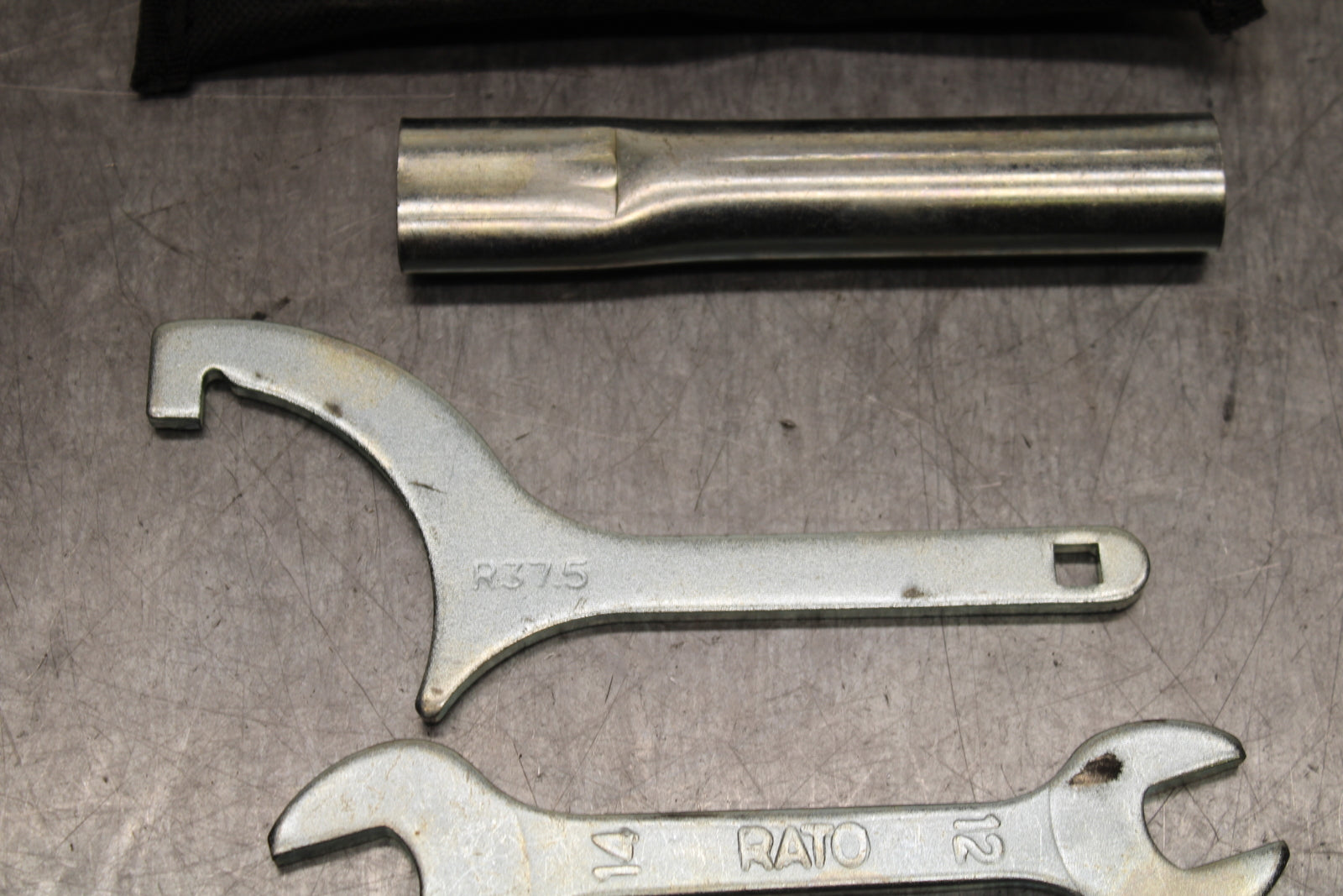 18-24 KAWASAKI NINJA 650 STOCK TOOLS OEM TOOL BAG KIT SET BB725