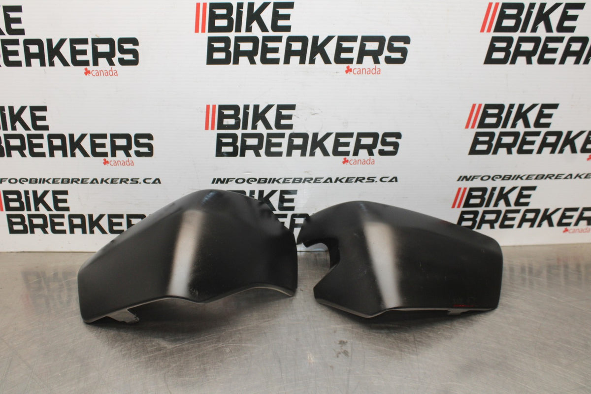 09 HONDA SHADOW 750 VT750 C2 SIDE COVER PANEL COWL FAIRING SET BB809