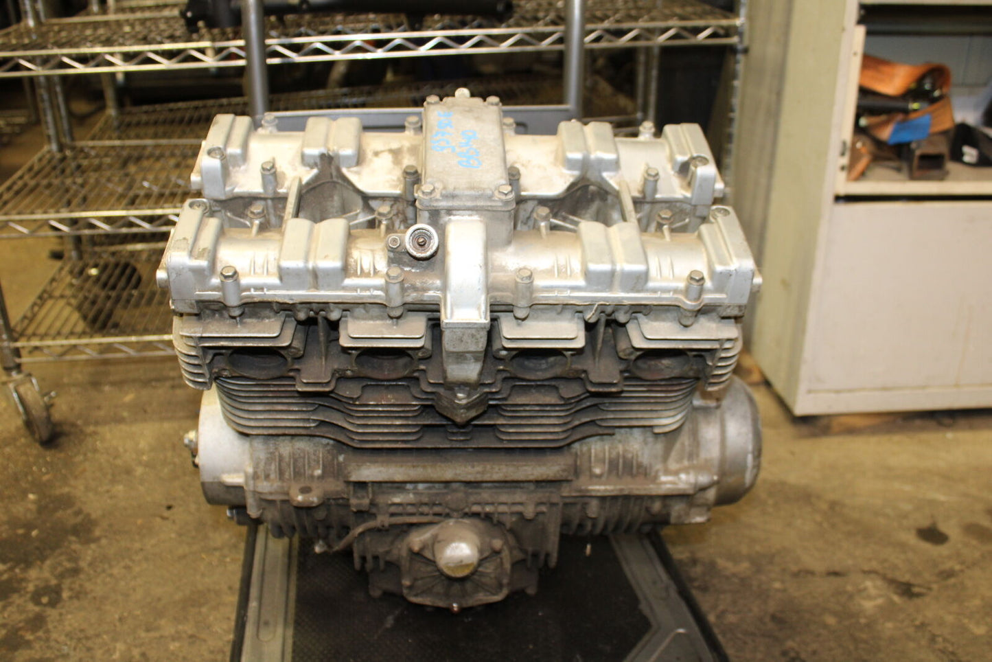 80-83 SUZUKI GS750E ENGINE MOTOR BB234