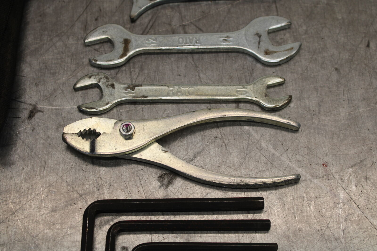 12-17 KAWASAKI ER-6N Z650 STOCK TOOLS OEM TOOL BAG KIT SET BB709