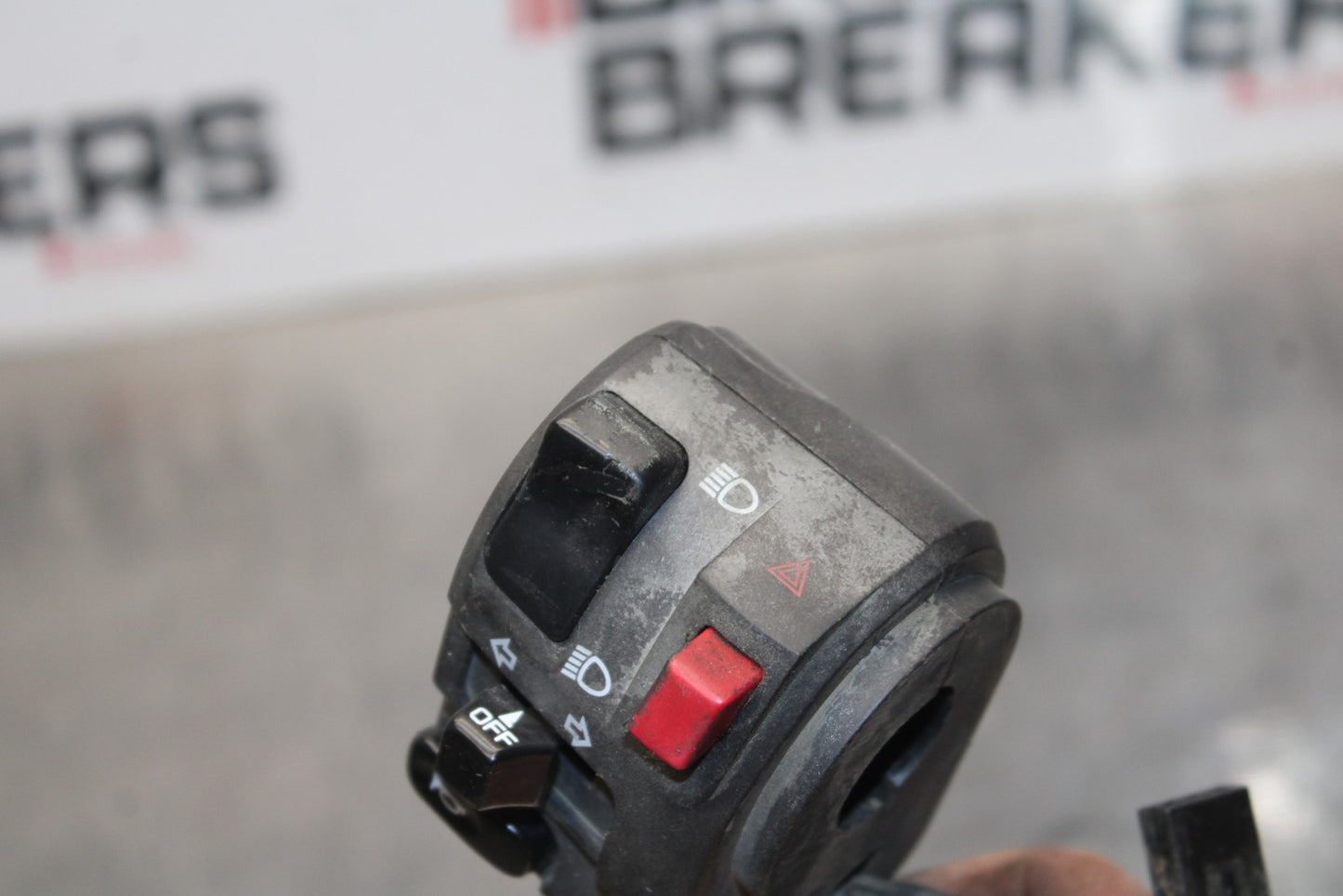 09-10 KAWASAKI ER-6N LEFT CLIP ON HANDLE HORN SIGNALS SWITCH SWITCHES BB205