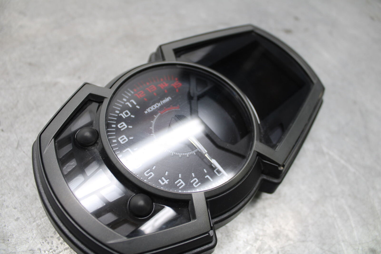 18-23 KAWASAKI NINJA 400 SPEEDO TACH GAUGES DISPLAY CLUSTER SPEEDOMETER BB660