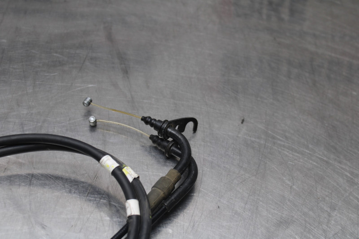17-18 YAMAHA YZF R3 THROTTLE CABLES LINES BB788