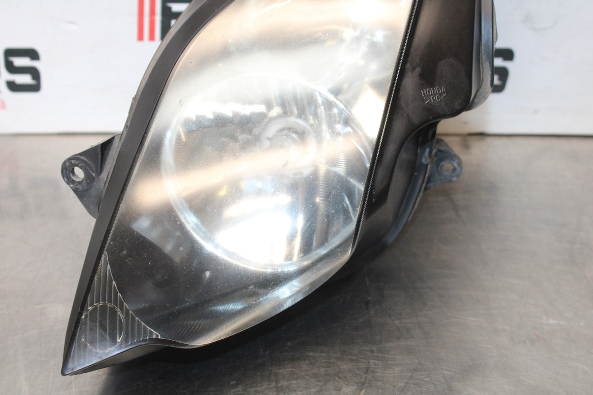 06-07 HONDA INTERCEPTOR 800 VFR800 FRONT LEFT HEADLIGHT HEAD LIGHT LAMP BB917