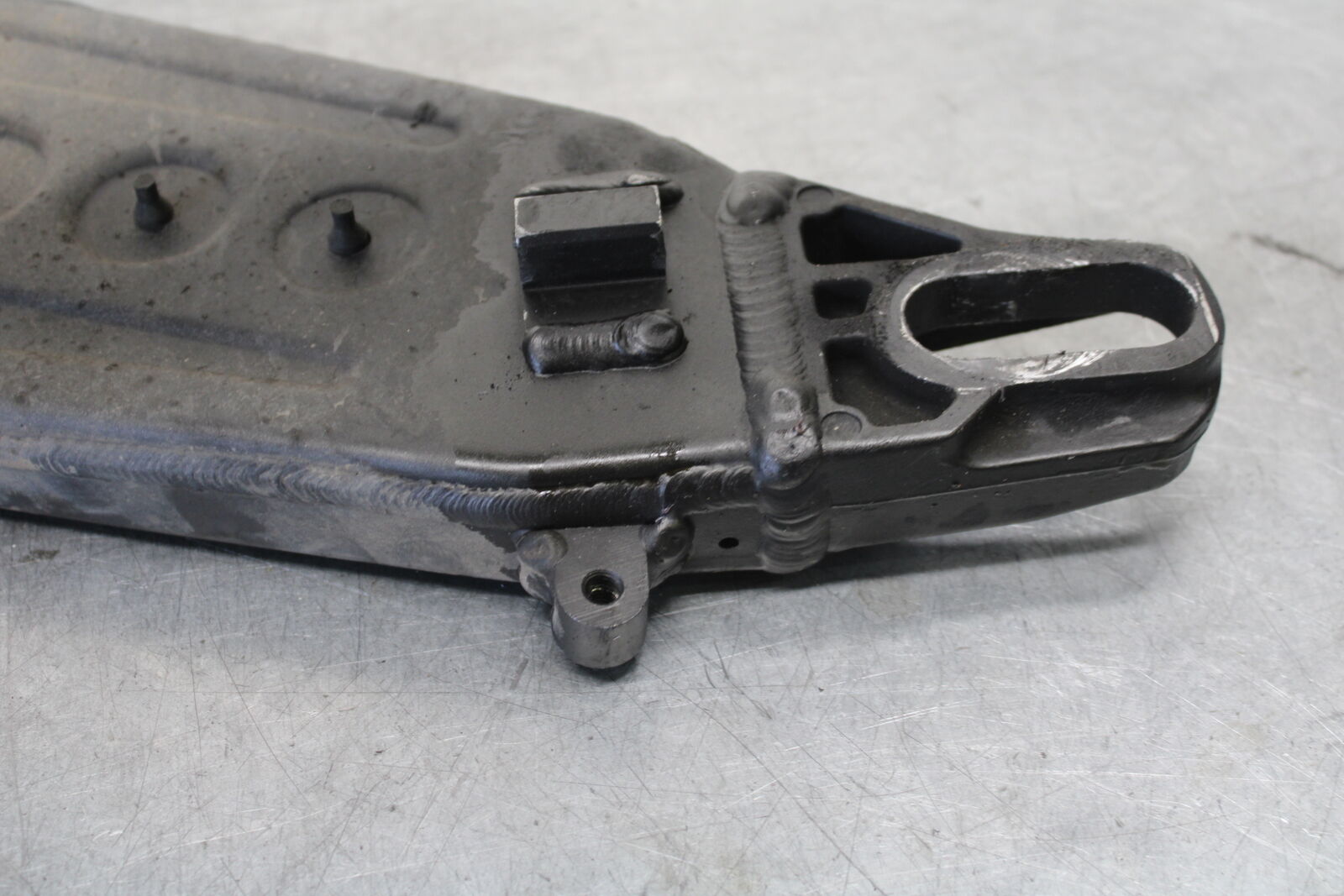 13-18 KAWASAKI NINJA ZX6R REAR SWINGARM BACK SUSPENSION SWING ARM BB682