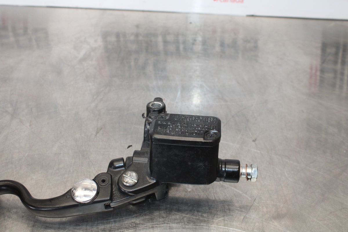 17-22 KTM 390 DUKE FRONT BRAKE MASTER CYLINDER w/ LEVER BB180