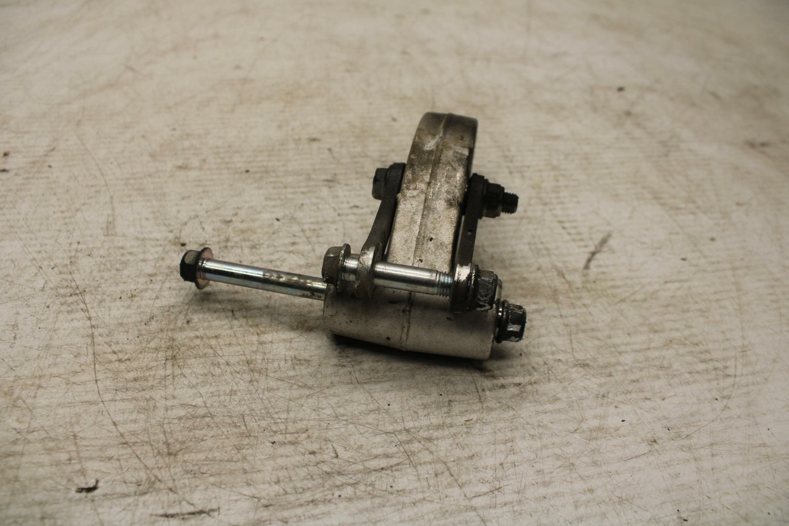 15 YAMAHA FZ09 REAR DOGBONE SHOCK LINKAGE LINK BB367