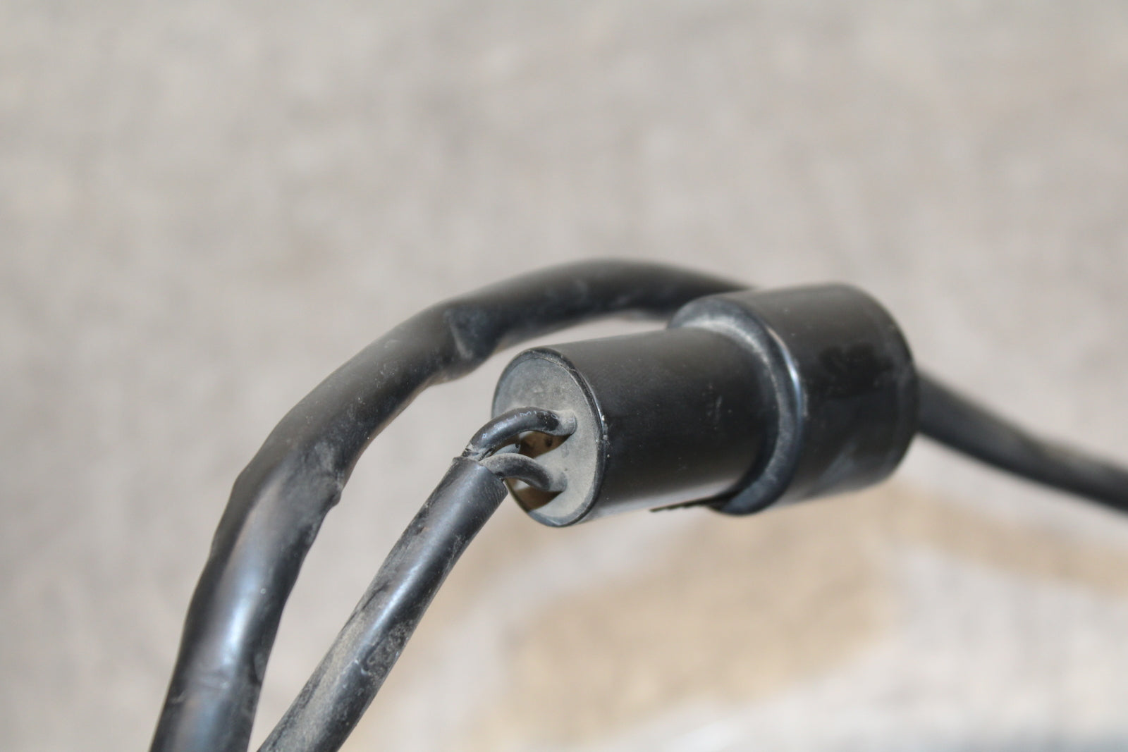 00-02 KAWASAKI NINJA ZX6R RECTIFIER VOLTAGE REGULATOR BB750