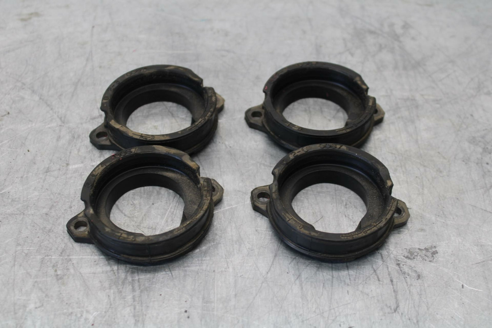 19-20 KAWASAKI NINJA ZX6R MANIFOLD INTAKE BOOTS BB419