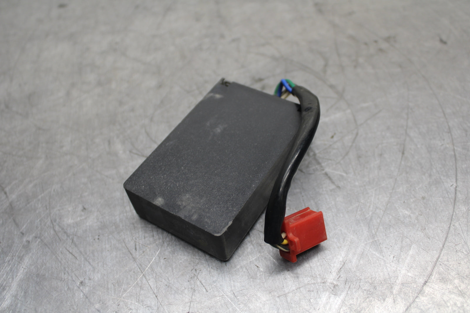 84 HONDA INTERCEPTOR 750 VF750F ECU COMPUTER UNIT BLACK BOX ECM CDI  BB108