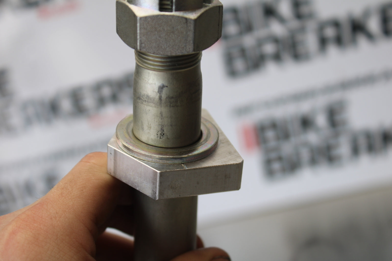 23-24 KAWASAKI NINJA ZX14R NEW! REAR AXLE BACK WHEEL RIM PIVOT BOLT AXEL BB169