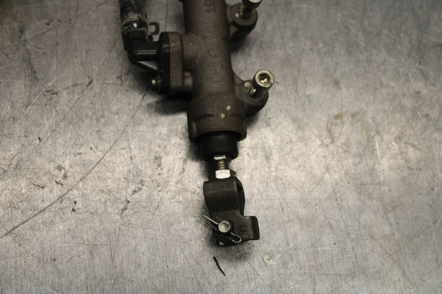 15-19 HONDA CBR300R REAR BACK BRAKE MASTER CYLINDER W RESERVOIR  BB112