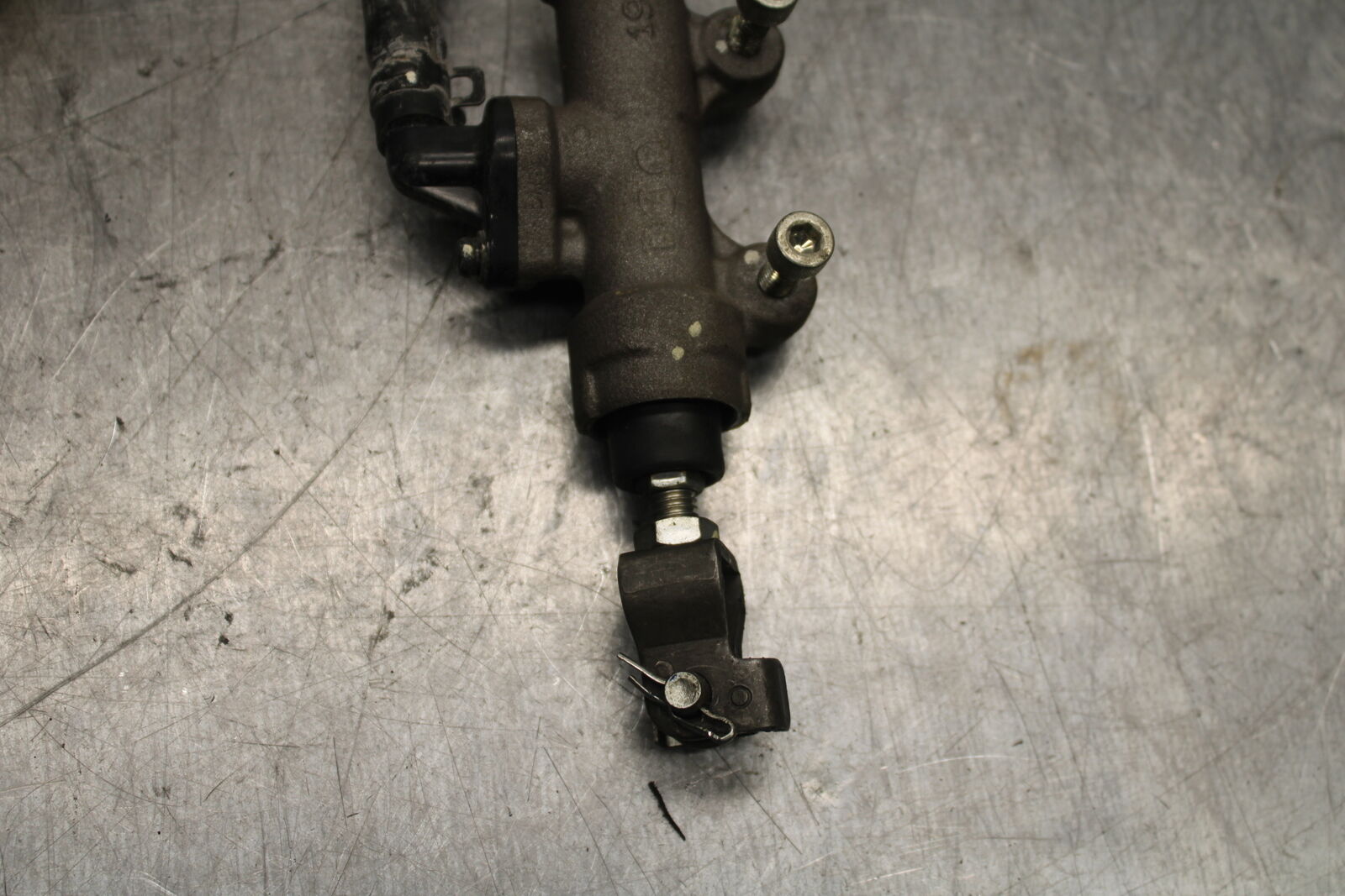 15-19 HONDA CBR300R REAR BACK BRAKE MASTER CYLINDER W RESERVOIR  BB112