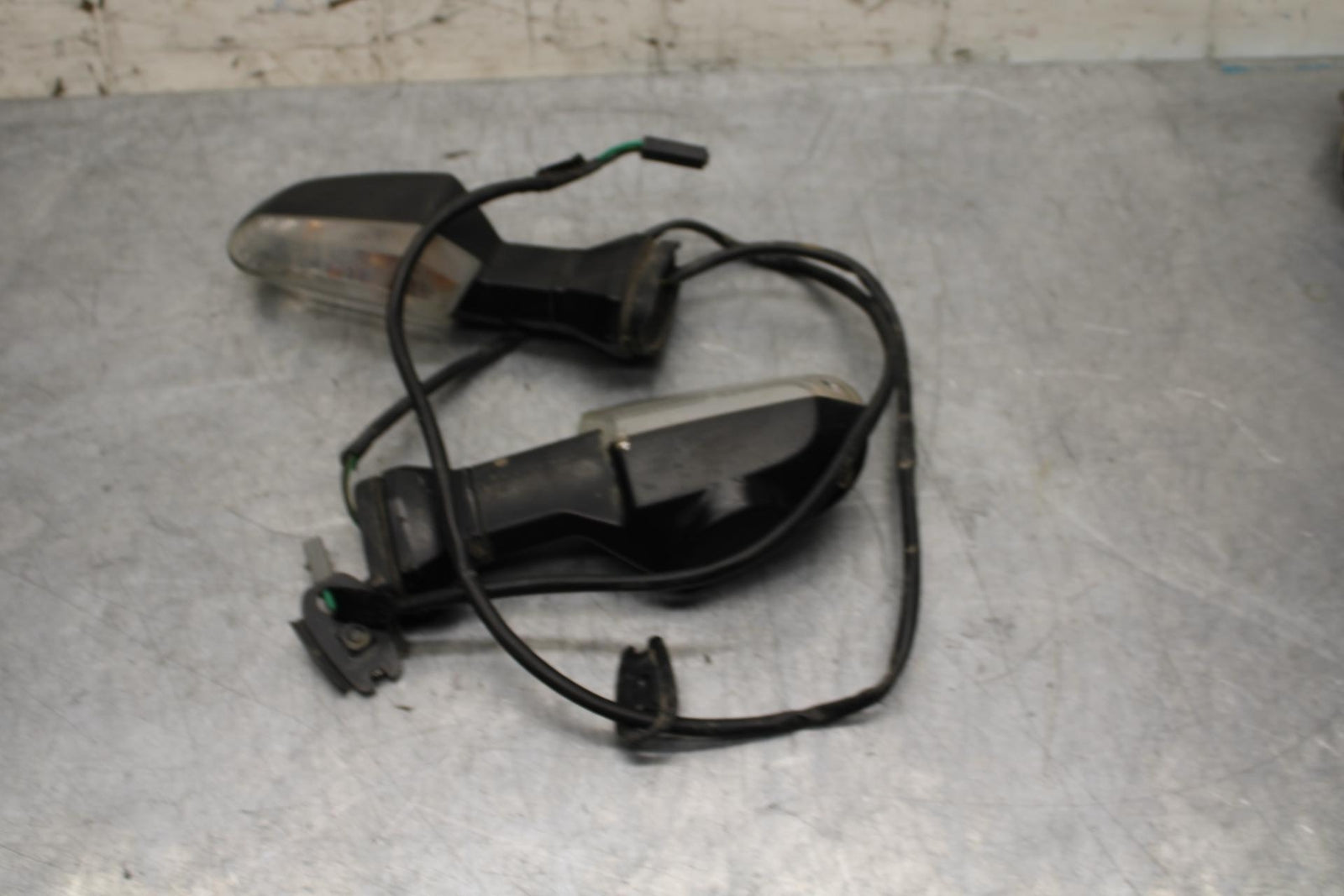 2015 Kawasaki Ninja 300 EX300 REAR LEFT RIGHT TURN SIGNALS LIGHT INDICATORS BB61