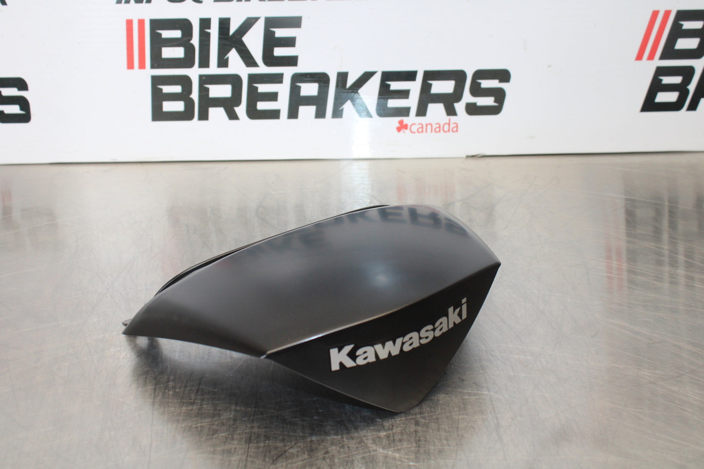 23-24 KAWASAKI NINJA ZX14R NEW!! CENTER REAR BACK TAIL FAIRING COWL BB169