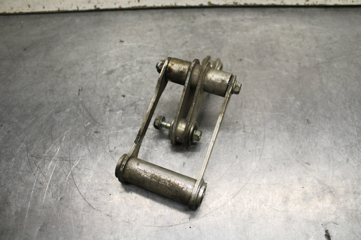 15-16 HONDA CB300F REAR DOGBONE SHOCK LINKAGE LINK BB740