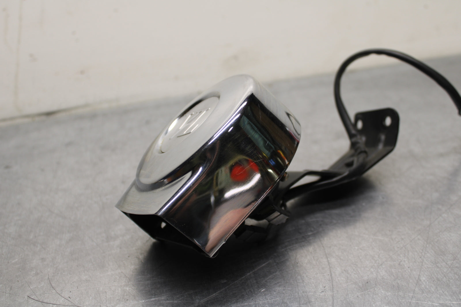 00 SUZUKI INTRUDER 1500 VL1500 HORN SIGNAL BB761