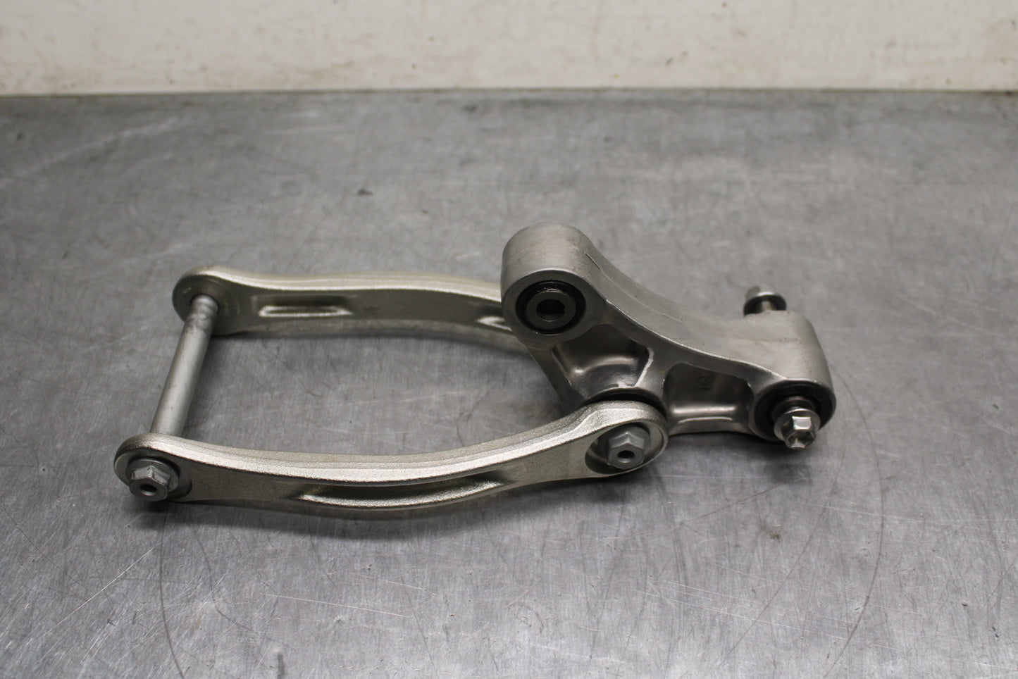 12-25 KAWASAKI NINJA ZX14R NEW!! REAR DOGBONE SHOCK LINKAGE LINK BB757