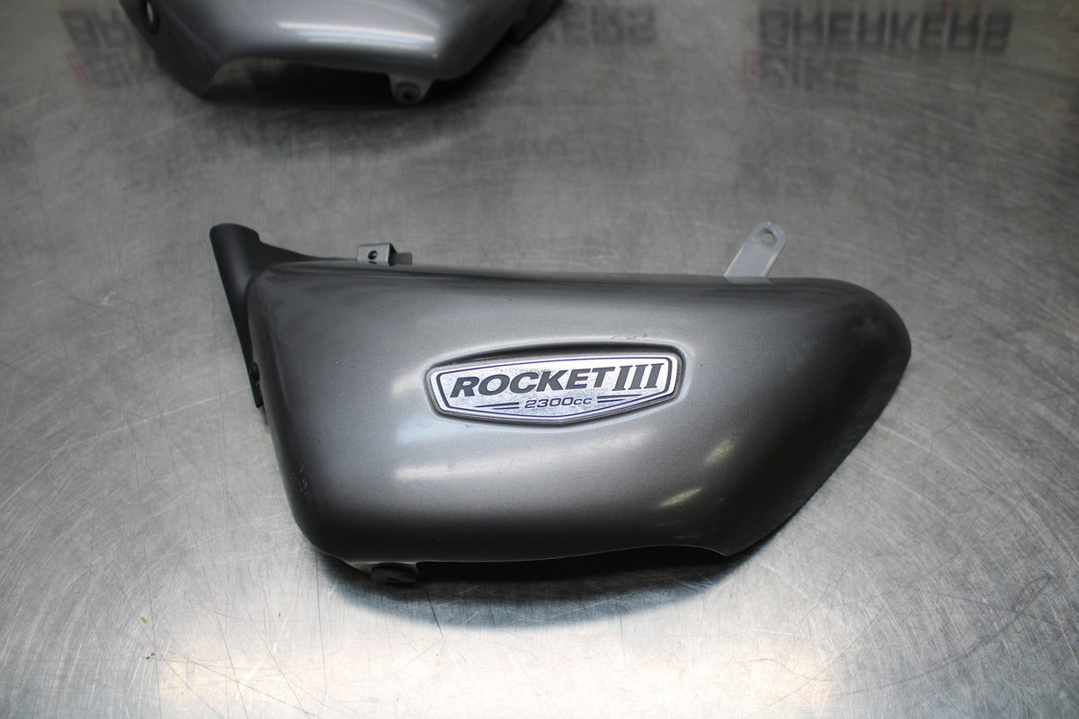 05 TRIUMPH ROCKET III SIDE COVER PANEL COWL FAIRING SET PAIR BB186