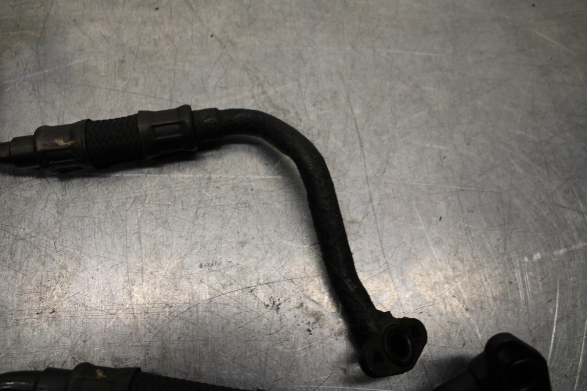 2002 Suzuki GSXR1000 ENGINE MOTOR OIL COOLER HOSES 16460-40F10 16470-40F00 BB73