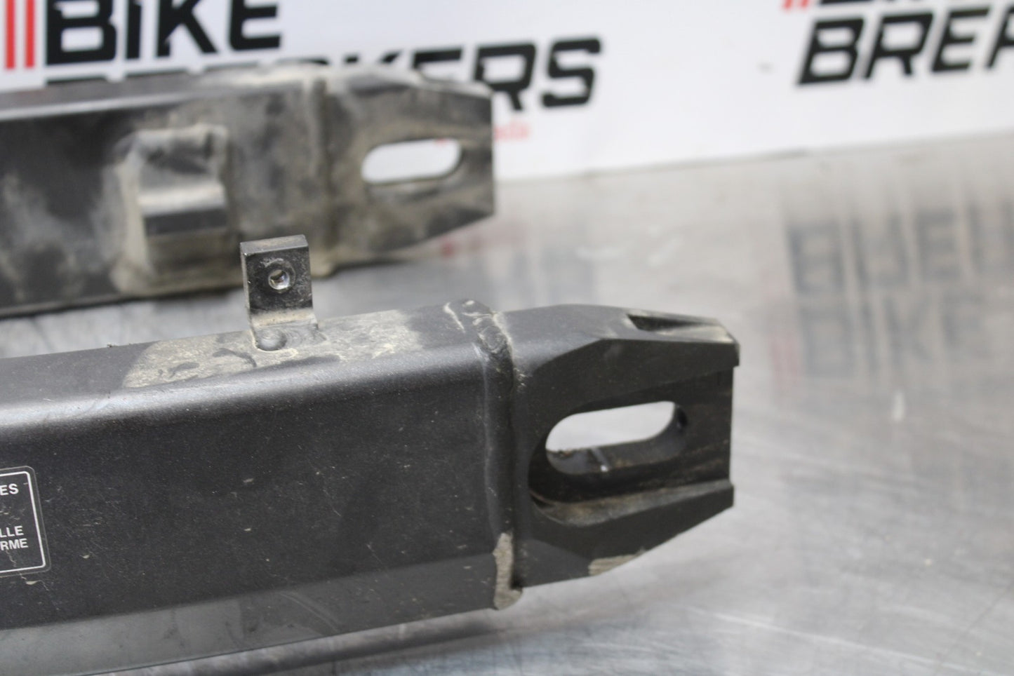 01-06 HONDA CBR600F4I REAR SWINGARM BACK SUSPENSION SWING ARM BB185