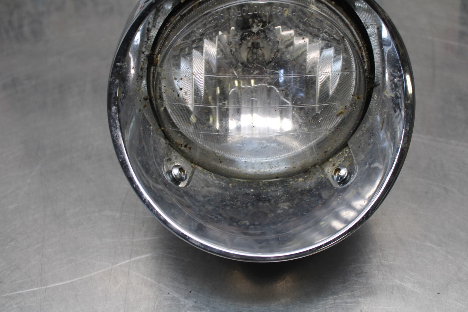 03-08 KAWASAKI VULCAN 1600 SINGLE HEADLIGHT HEAD LAMP LIGHT