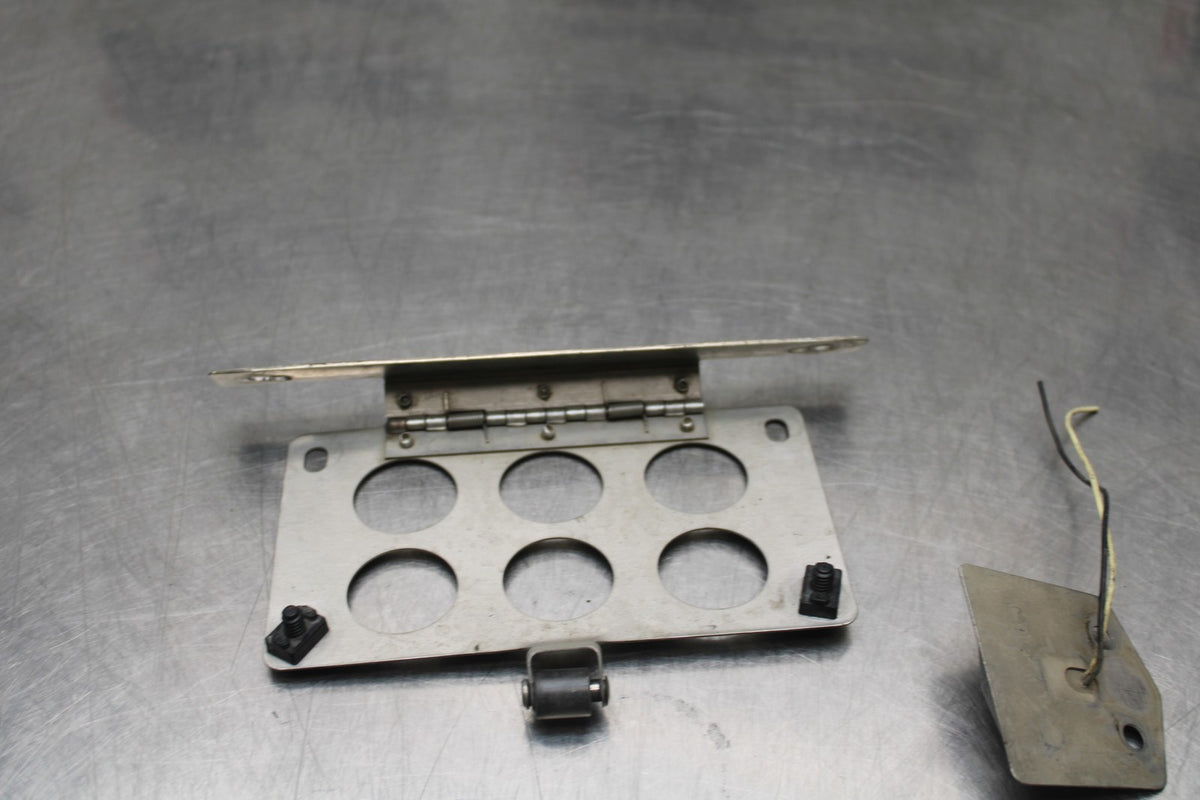 08 KAWASAKI NINJA ZX10R FENDER ELIMINATOR LICENSE PLATE BRACKET  BB201
