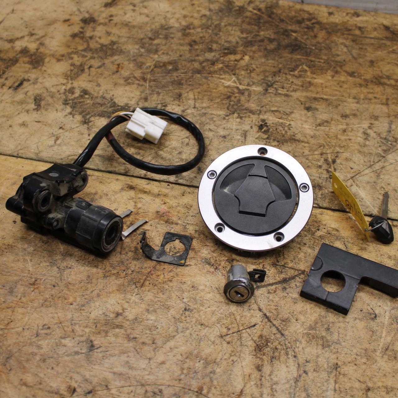 13-18 KAWASAKI NINJA ZX6R IGNITION LOCK KEY SET W/ GAS CAP AND SEAT LOCK BB342