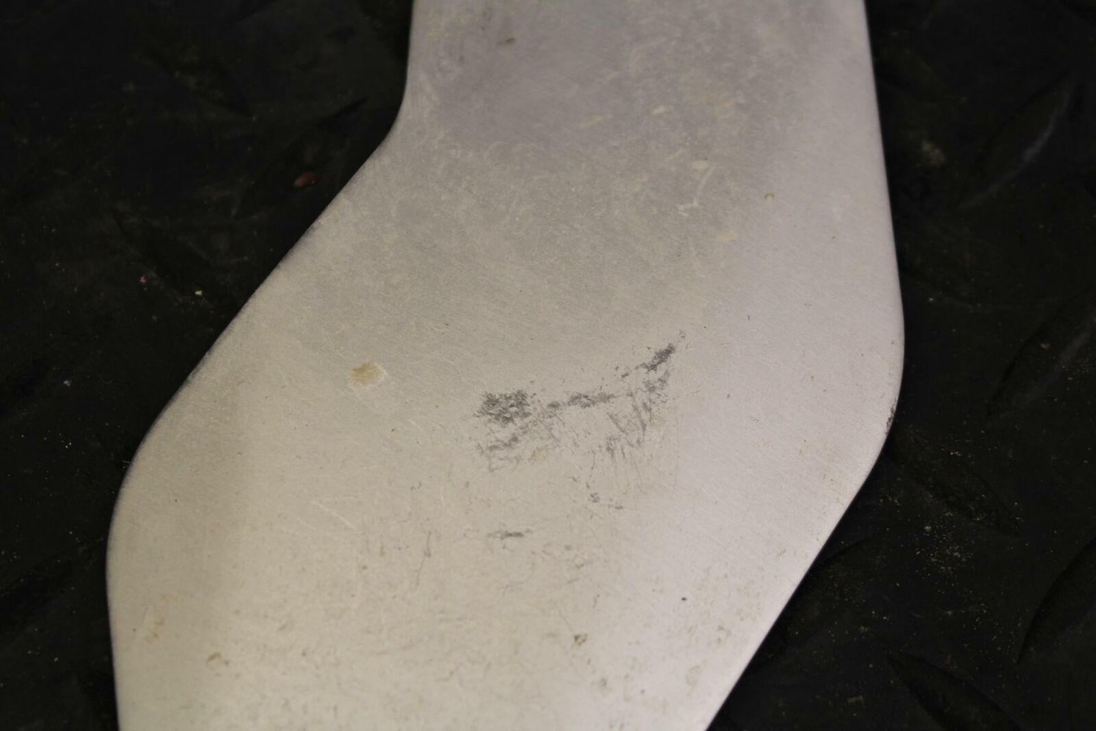 06-07 KAWASAKI NINJA ZX10R LEFT REARSET REAR SET HEEL GUARD COVER  BB186