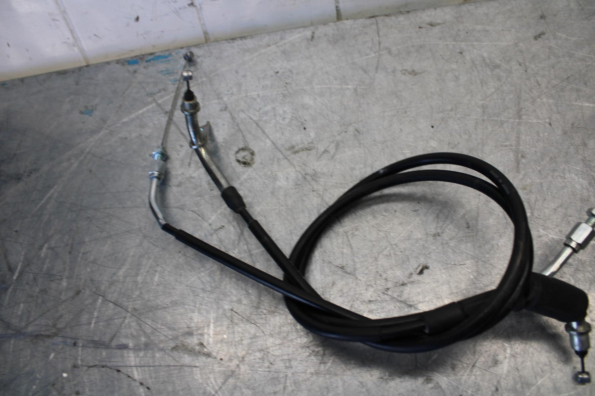 15-21 SUZUKI GSXR600 THROTTLE CABLES LINES BB437