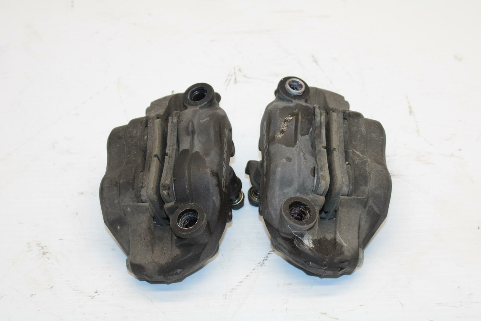 04-05 HONDA CBR1000RR RIGHT LEFT FRONT BRAKE CALIPER SET PAIR CALIPERS BB242