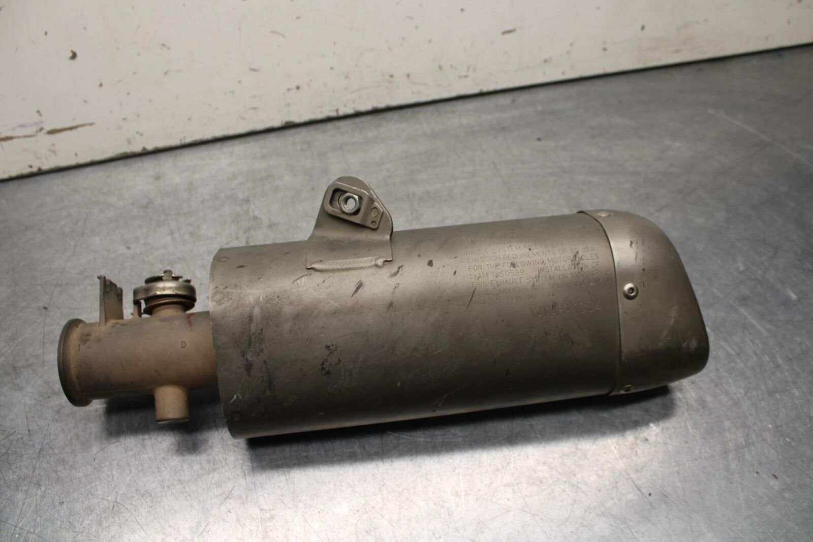08-16 YAMAHA YZF R6 EXHAUST PIPE MUFFLER SLIP ON CAN SILENCER BB636