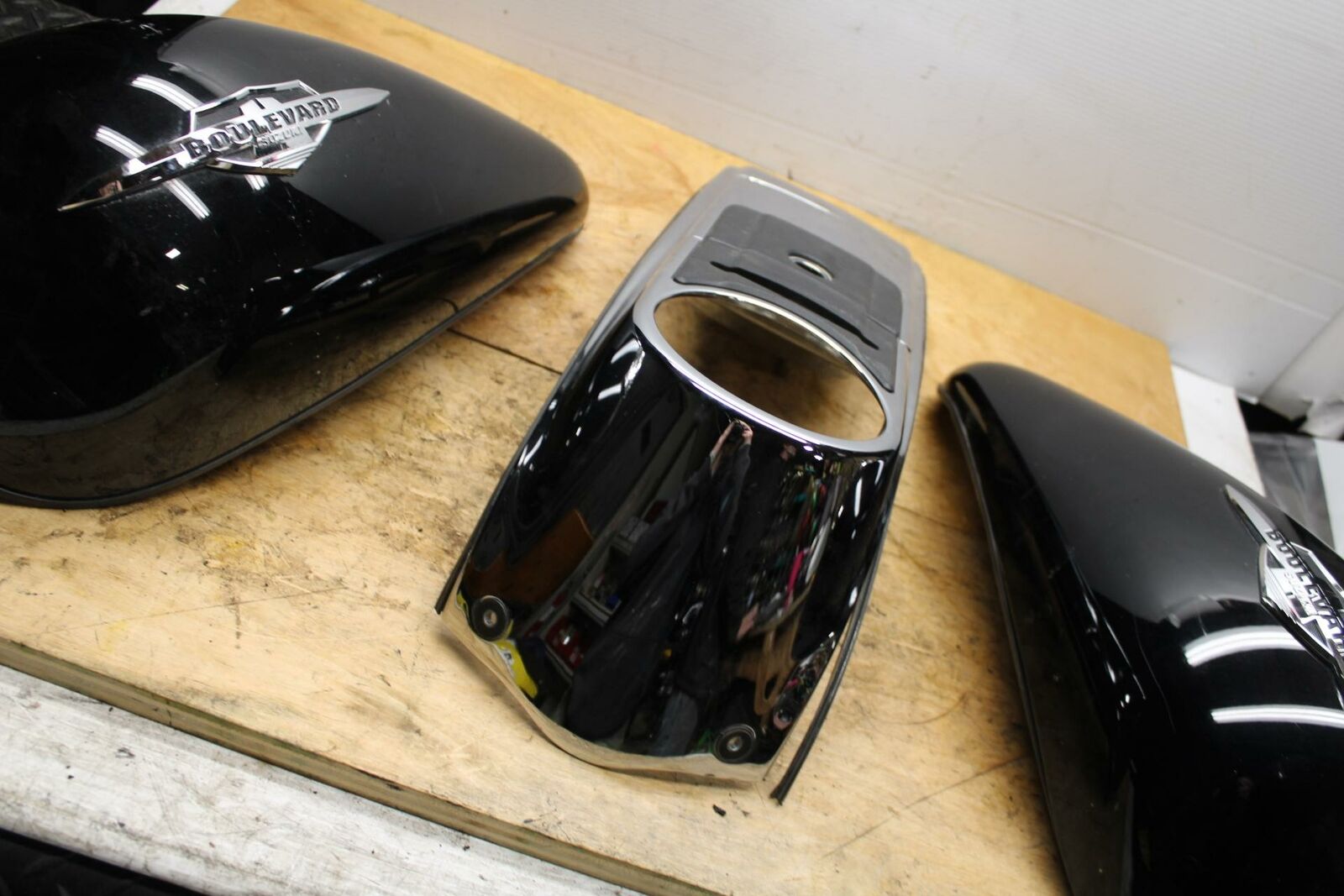 05-09 SUZUKI BOULEVARD C90 GAS TANK COVER TRIM PANELCOWL FAIRING SET  BB332