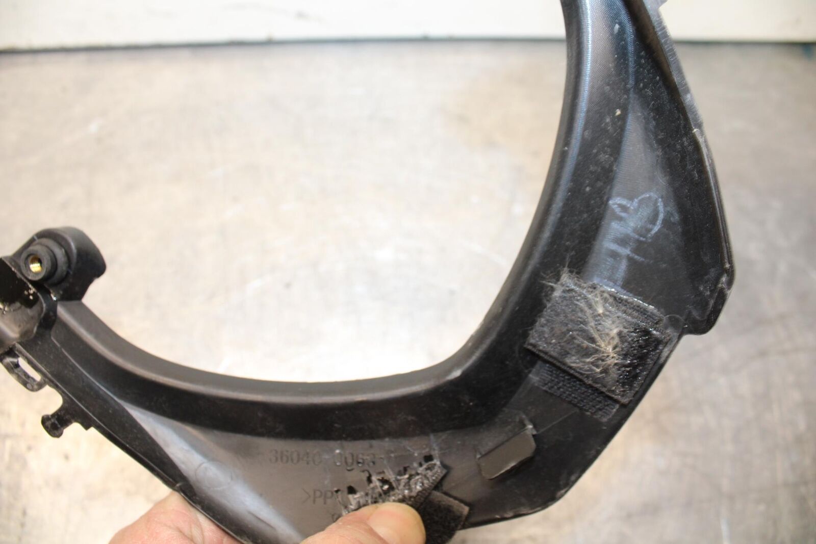 08-12 KAWASAKI NINJA 250R EX250J REAR TAILLIGHT BRAKE LIGHT TRIM BB612