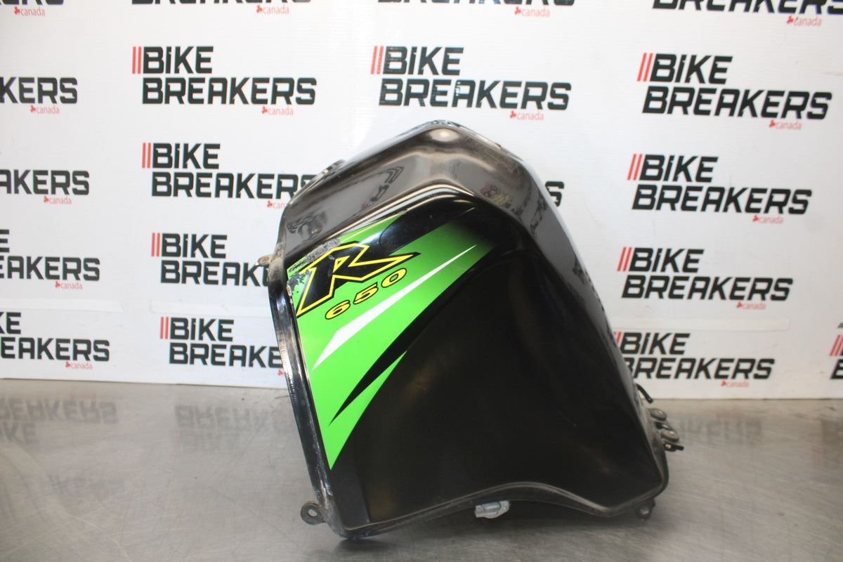 06 KAWASAKI KLR650 GAS TANK FUEL CELL PETROL RESERVOIR BB919