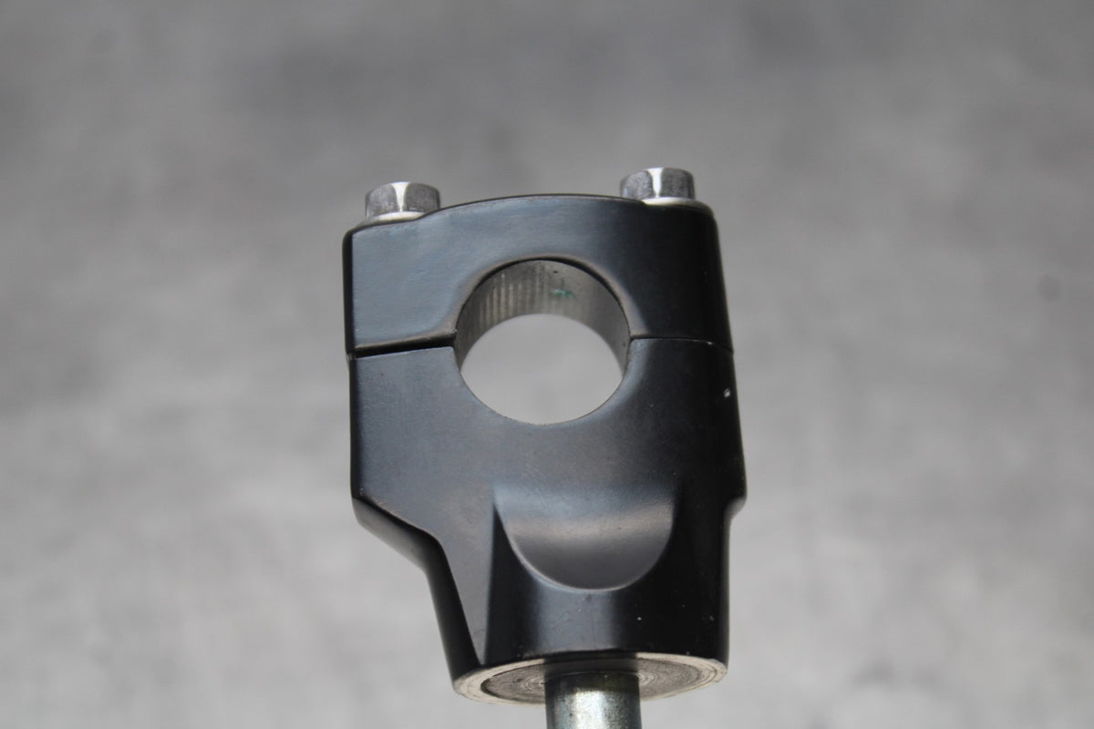 24-25 KAWASAKI ELIMINATOR 450 HANDLEBAR RISERS BB869