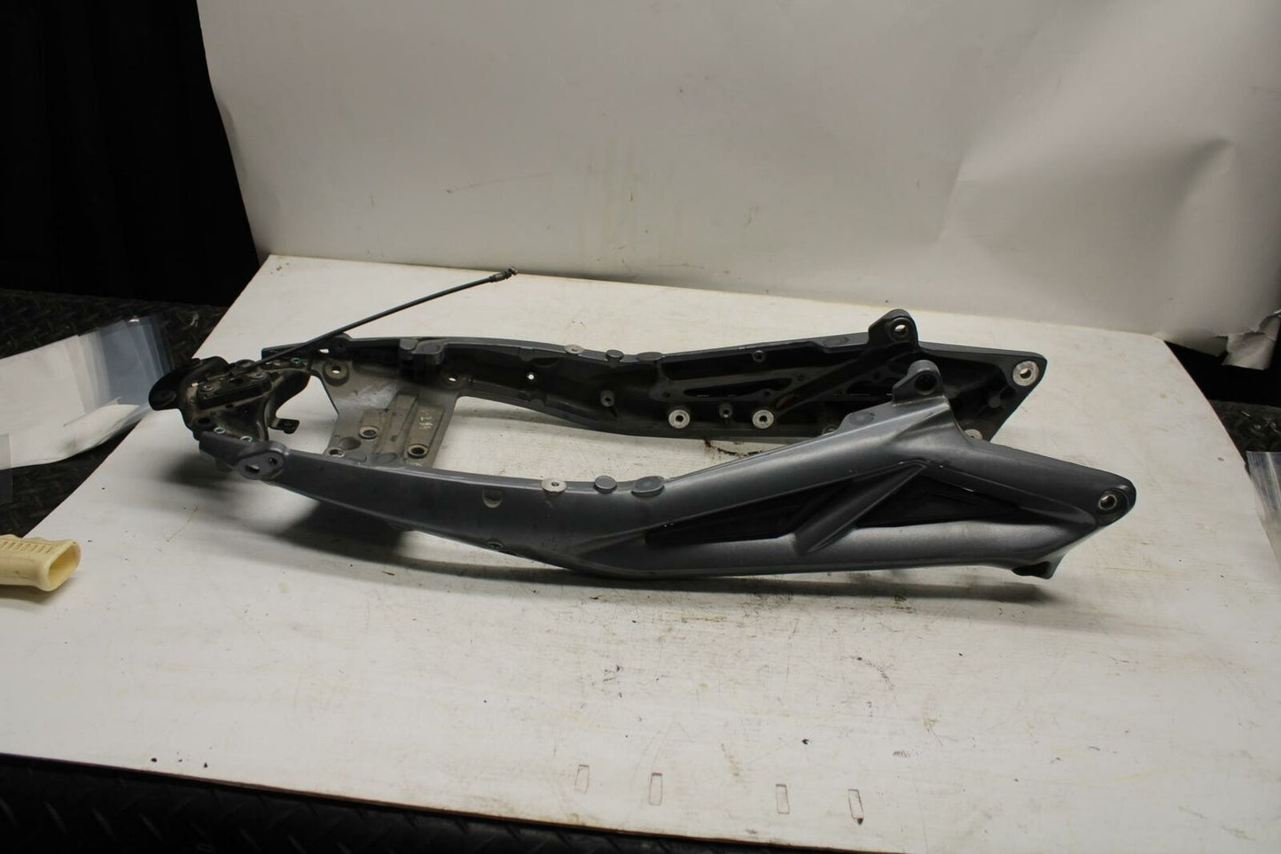 07-16 TRIUMPH STREET TRIPLE REAR SUBFRAME BACK SUB FRAME BB361