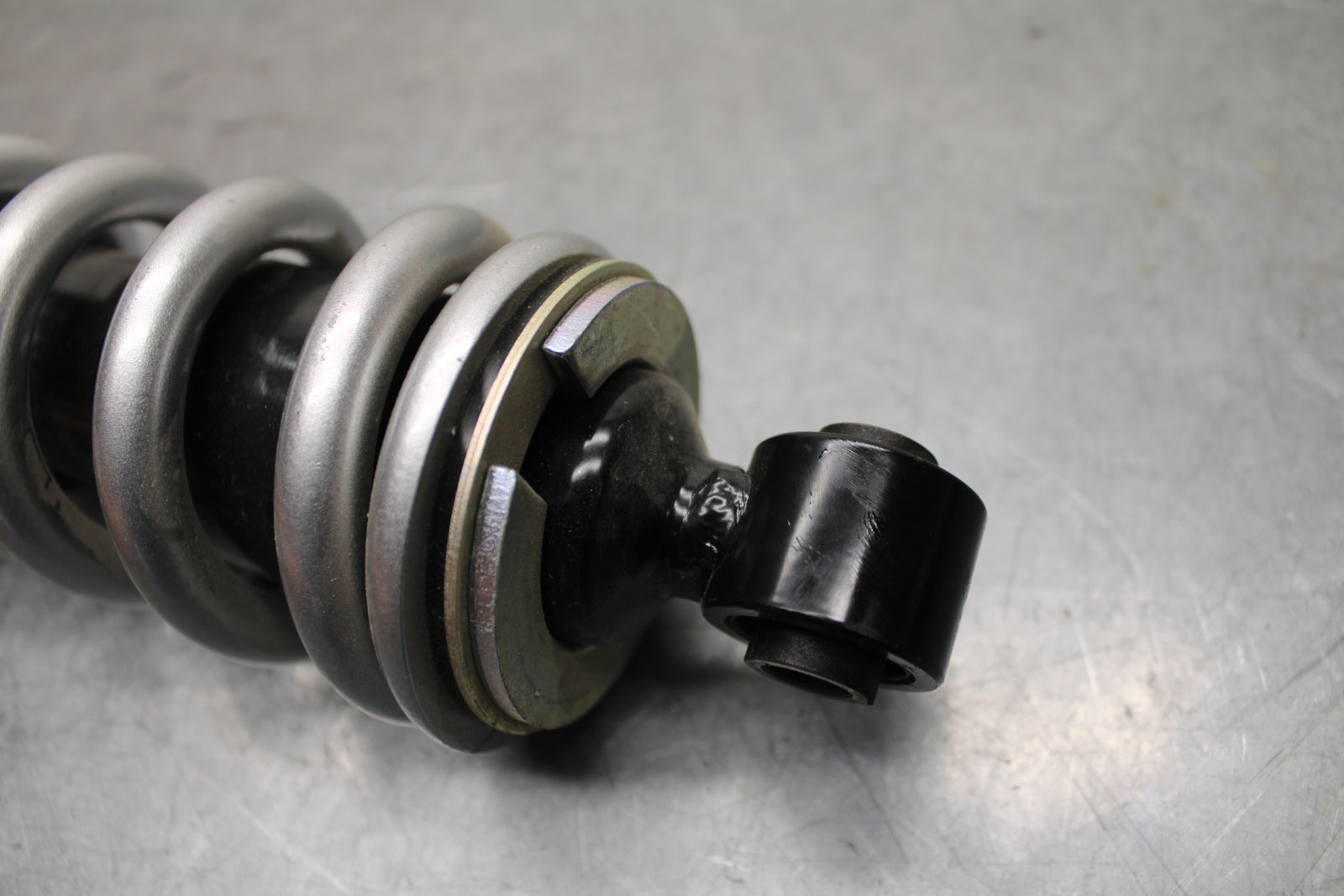 15-17 YAMAHA YZF R3 REAR BACK SHOCK ABSORBER SUSPENSION BB651