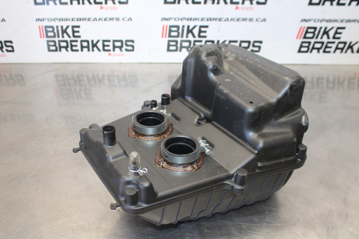 24-25 KAWASAKI ELIMINATOR 450 AIRBOX AIR INTAKE FILTER BOX BB869