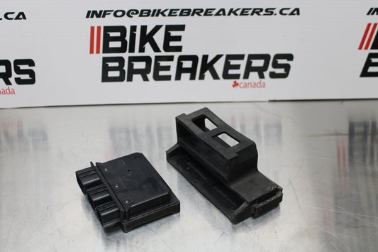 13-17 KAWASAKI NINJA ZX6R ZX636 ABS RELAY ASSEMBLY BB143