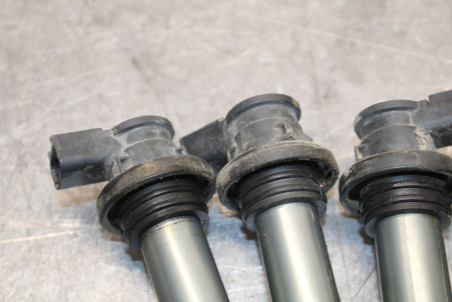 08-10 SUZUKI GSXR 600 IGNITION COILS COIL SPARK PLUG CAPS  BB721