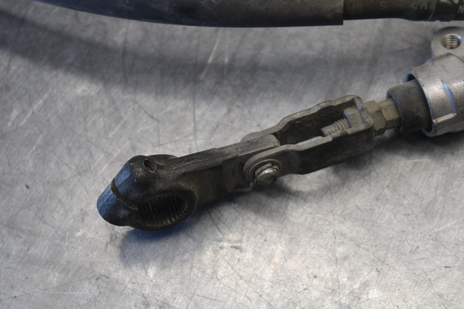 05-06 YAMAHA ROYAL STAR REAR BACK BRAKE MASTER CYLINDER W RESERVOIR BB697