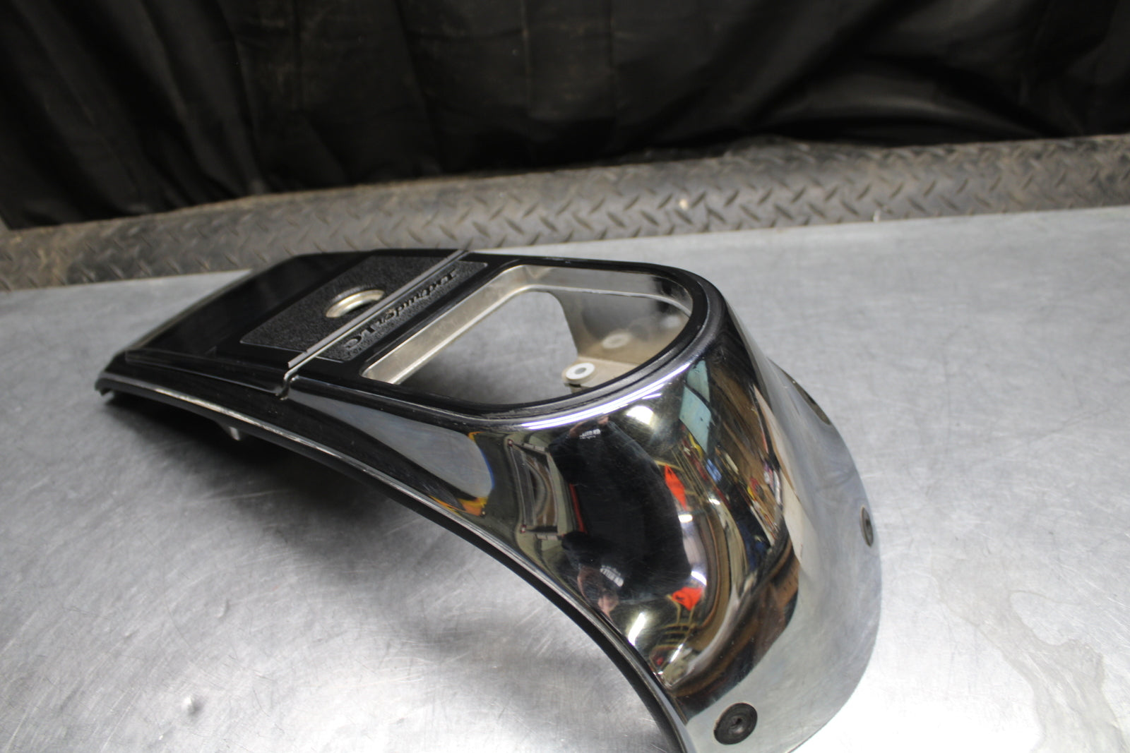 00 SUZUKI INTRUDER 1500 VL1500 GAS TANK CAP COVER TRIM PANELCOWL FAIRING BB761