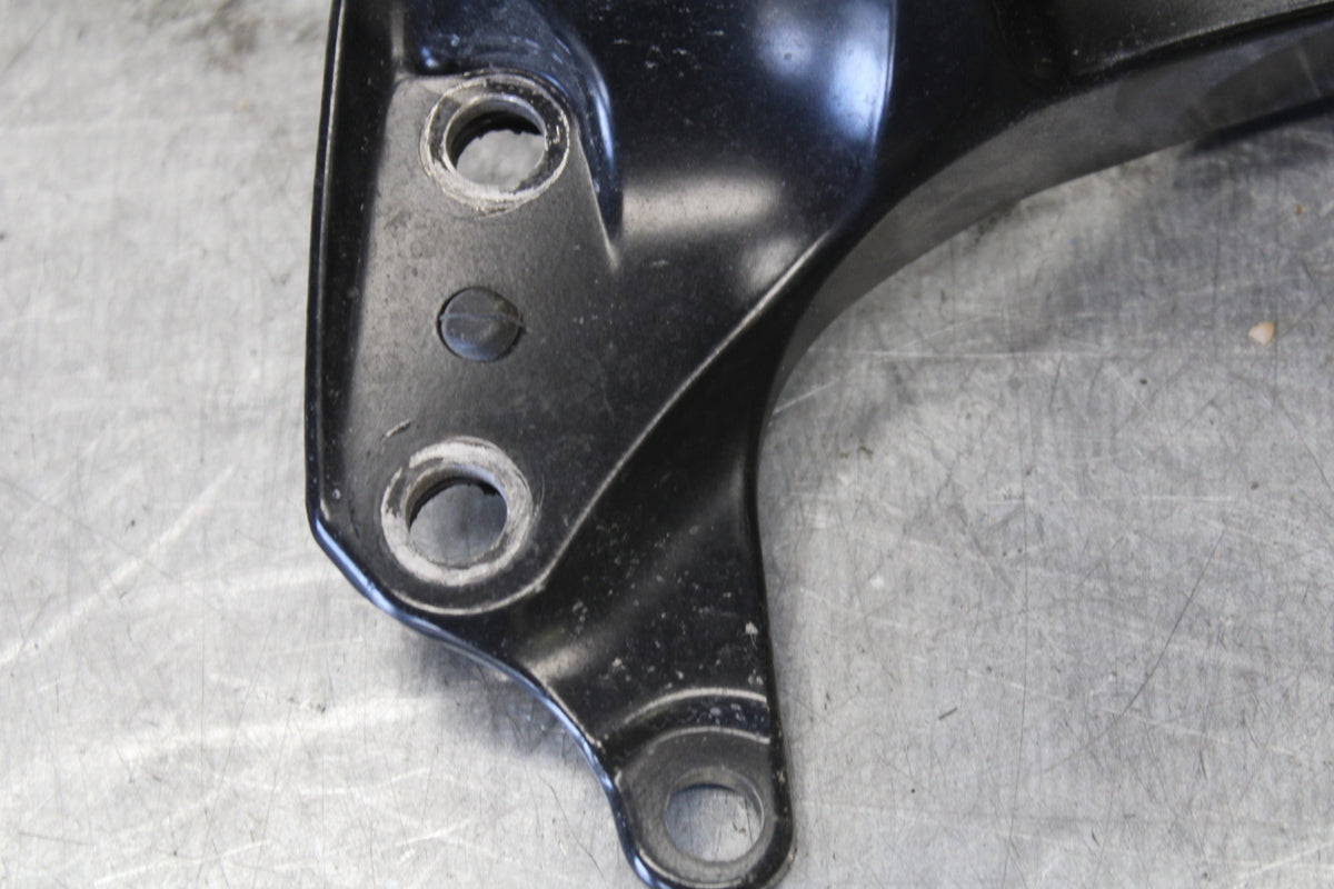 06-07 SUZUKI GSXR 600 UPPER FAIRING MIRROR GAUGES STAY BRACKET BB694