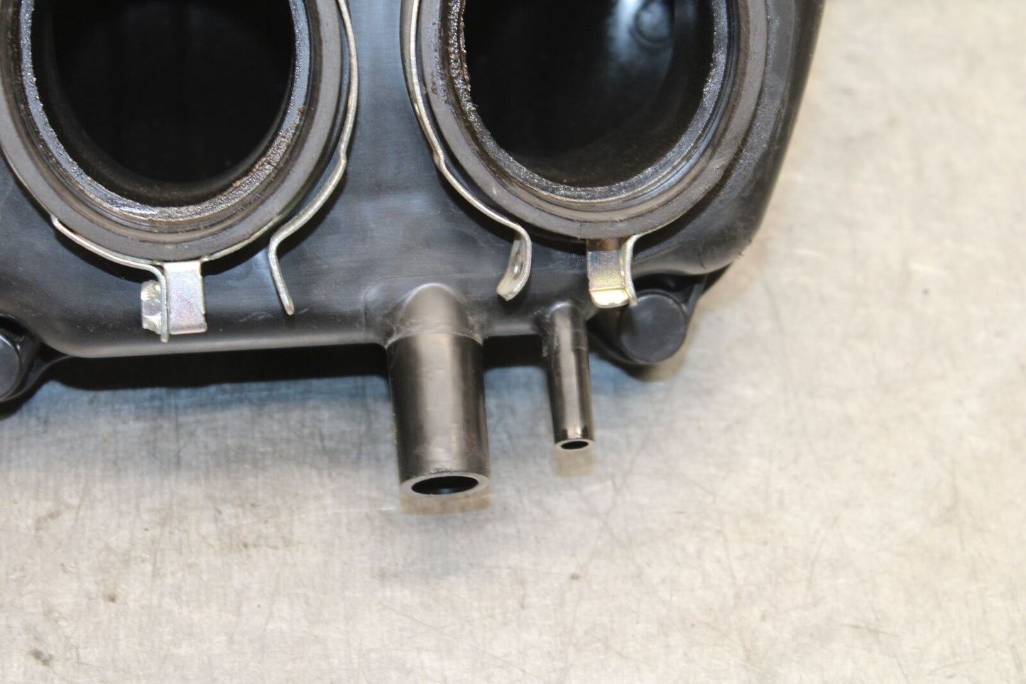 13-18 KAWASAKI NINJA ZX6R AIRBOX AIR INTAKE FILTER BOX 11010-0893 BB666