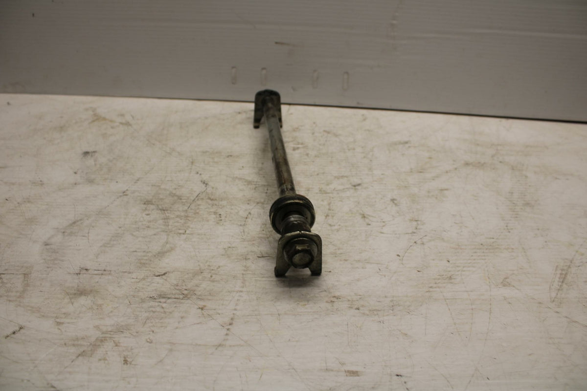 09 YAMAHA FZ6 REAR AXLE BACK WHEEL RIM PIVOT BOLT AXEL BB295