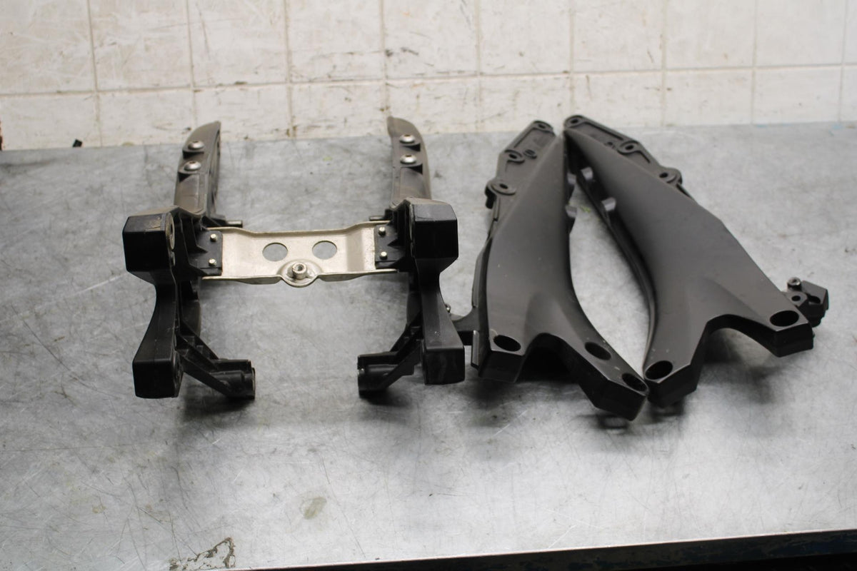 06-07 SUZUKI GSXR600 750 REAR BACK TAIL SUBFRAME SUB FRAME BB543