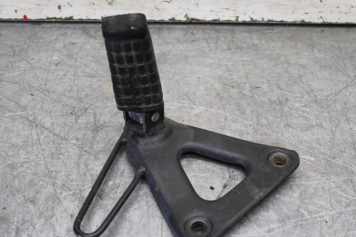 08-18 KAWASAKI KLR650 LEFT REAR BACK PASSENGER PEG BB707