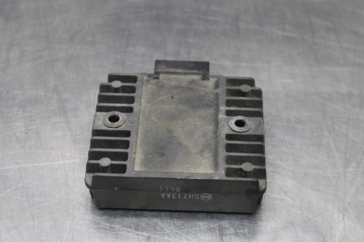 03-05 YAMAHA YZF R6  RECTIFIER VOLTAGE REGULATOR BB793