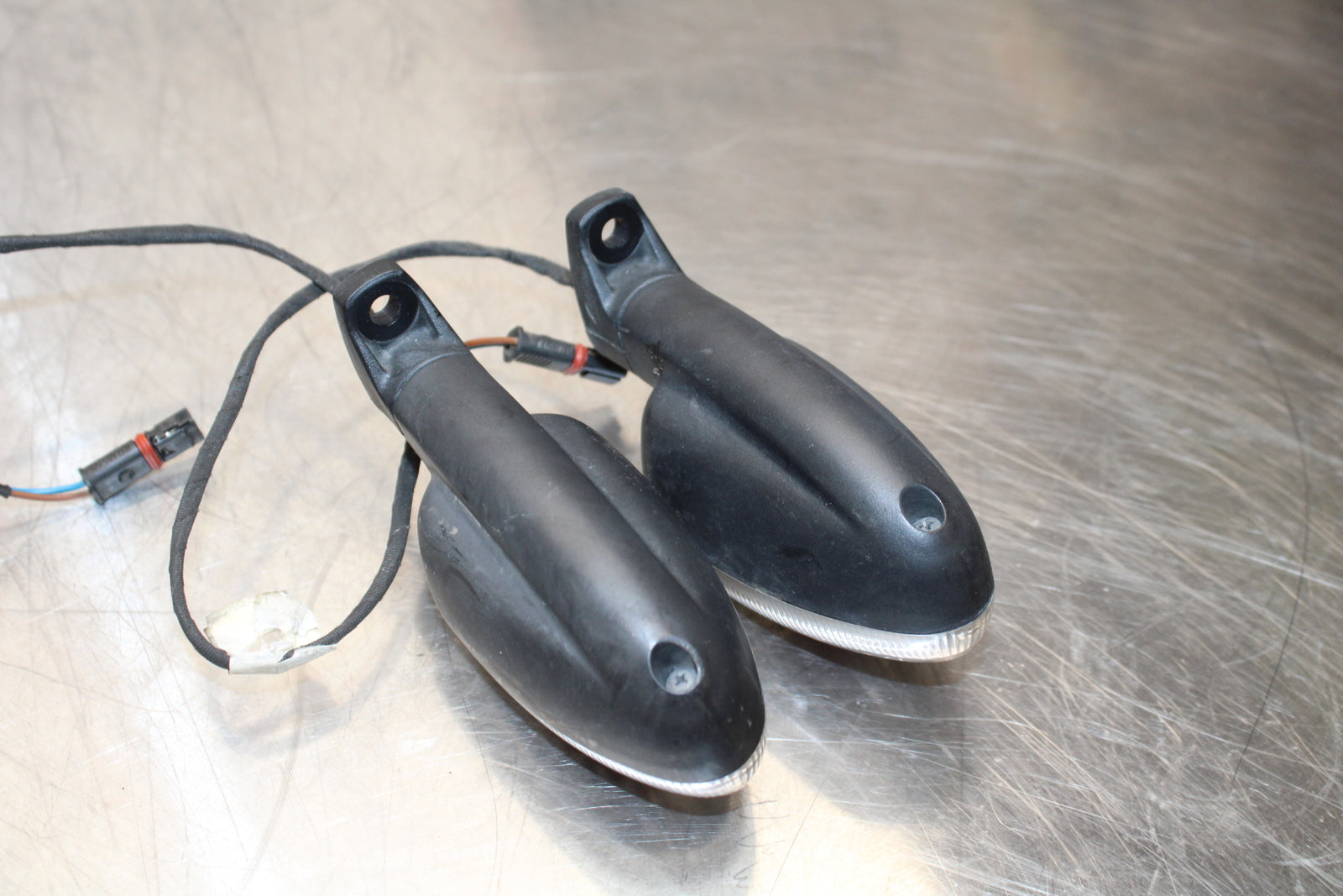 06-12 BMW F800ST REAR LEFT RIGHT TURN SIGNALS LIGHT INDICATORS BB144